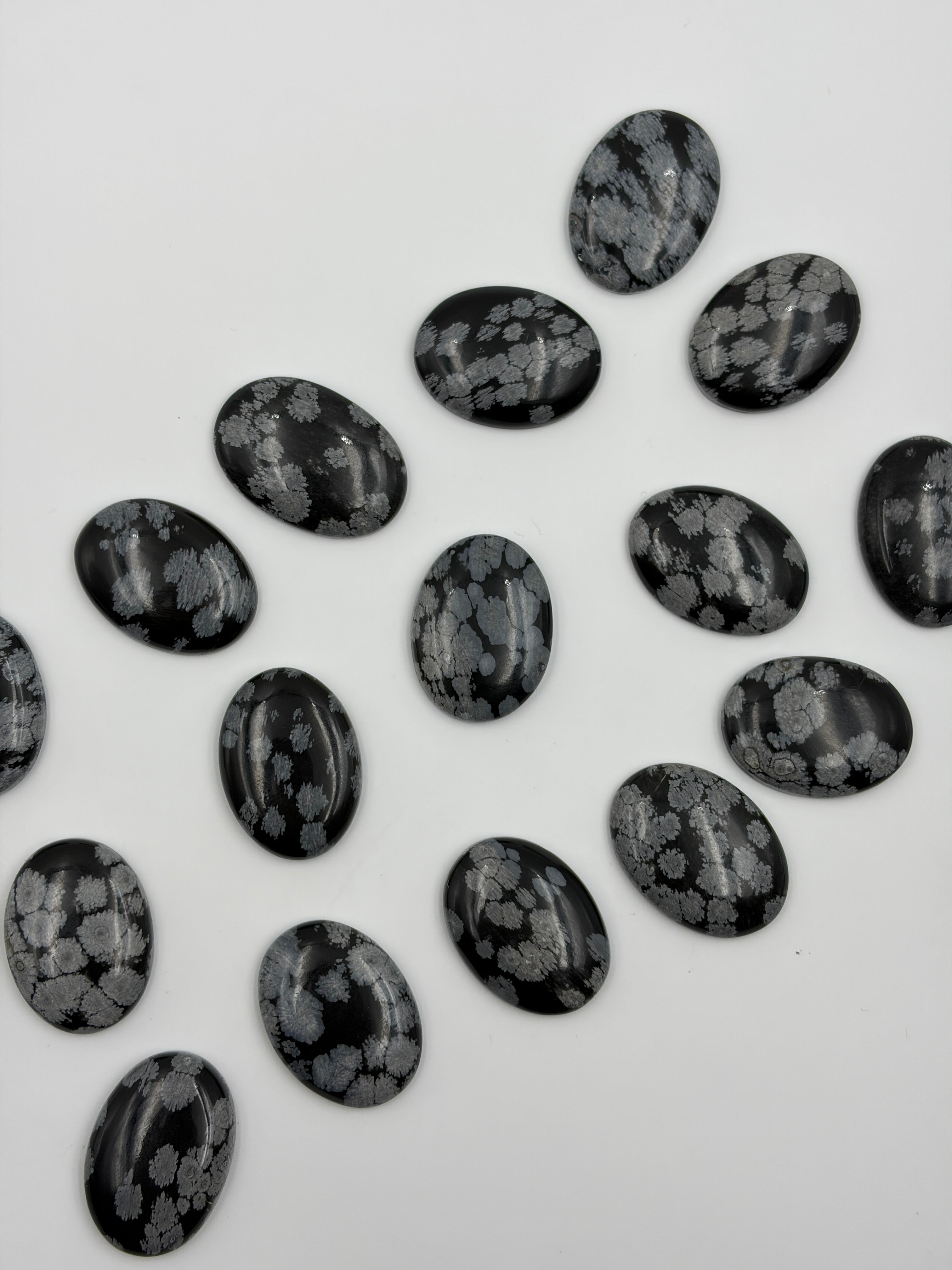Snowflake Obsidian Gemstone, Oval , Volcanic region Stone