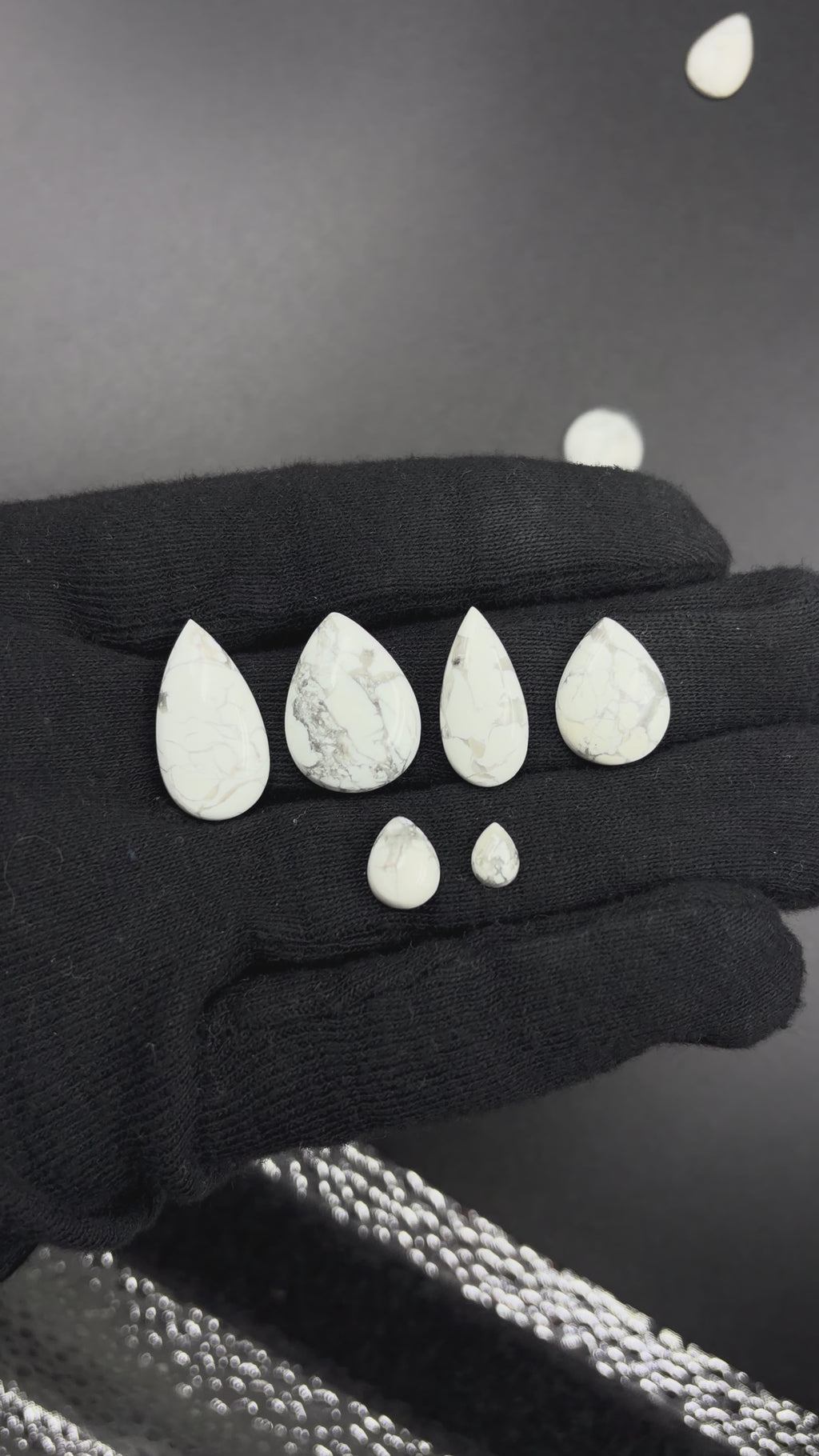 Howlite pear shape