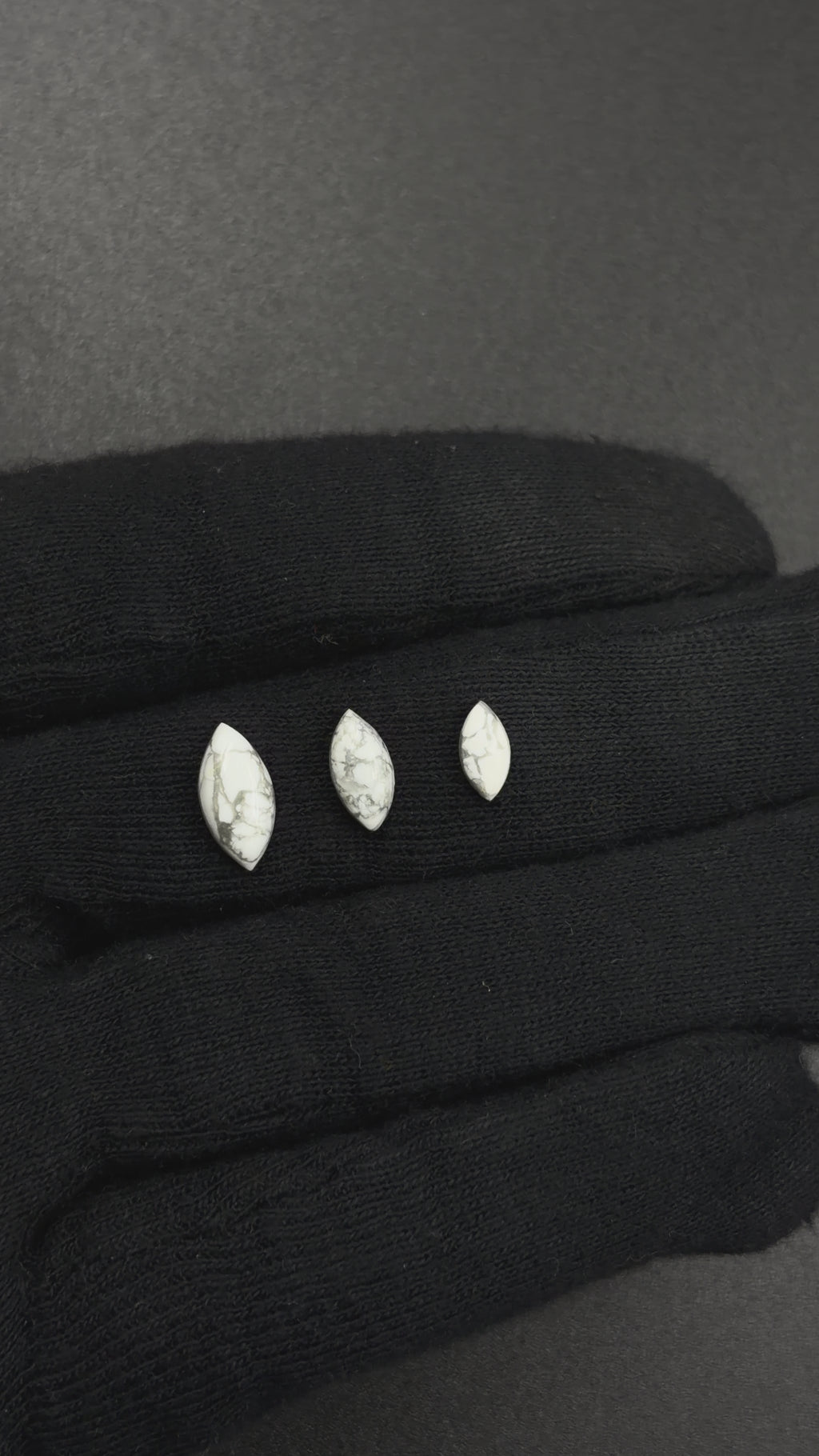 Howlite marquis/fancy shape Cabochon