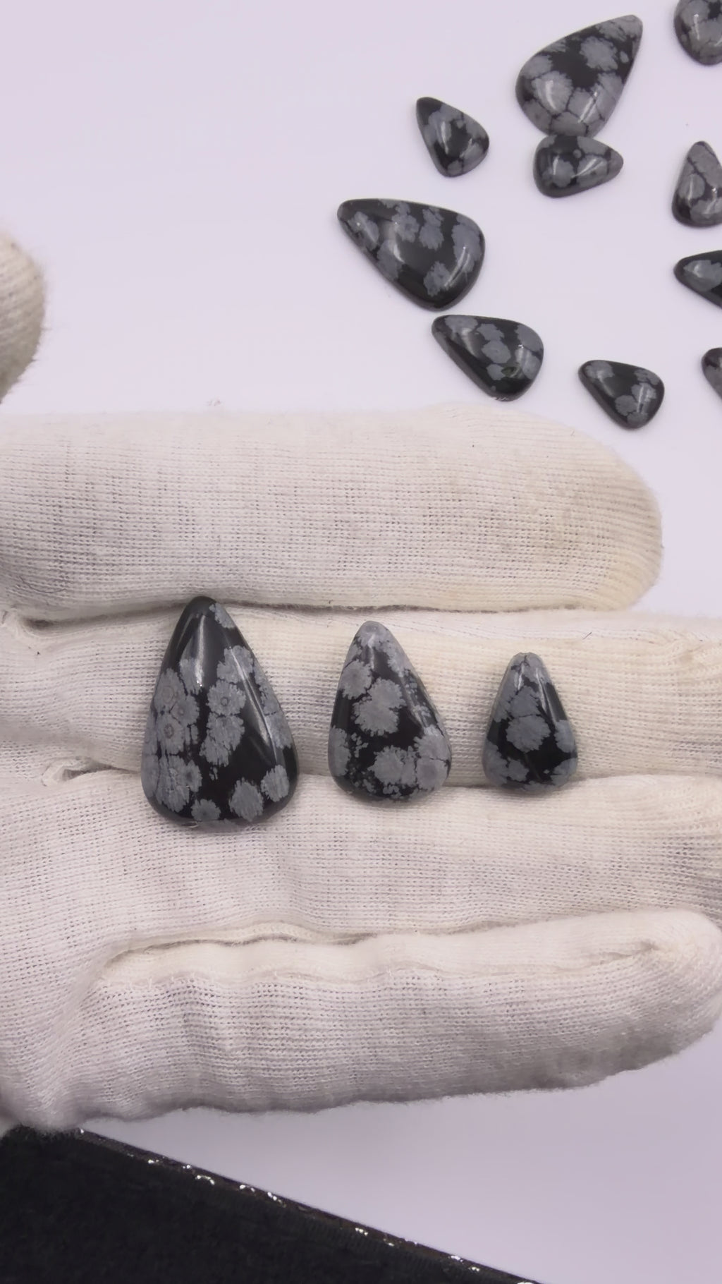 Snowflake Obsidian Gemstone, Pear, Volcanic region Stone