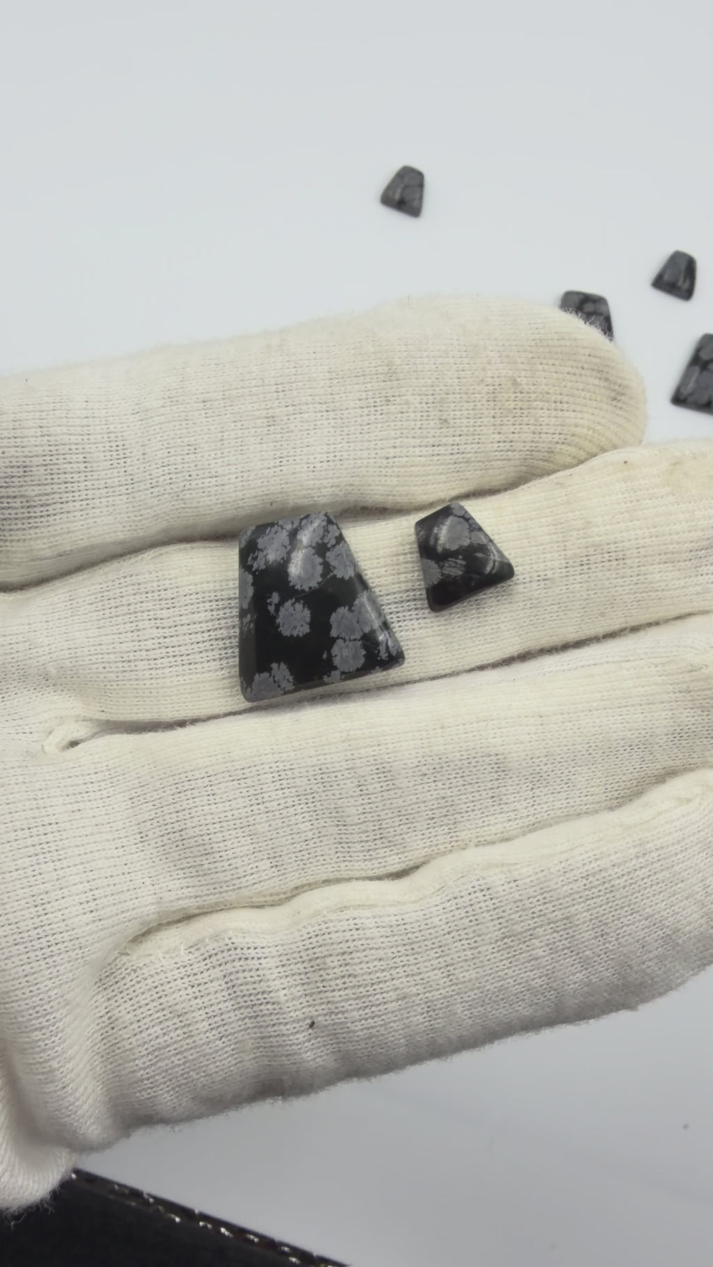 Snowflake Obsidian Gemstone, Fancy, Volcanic region Stone